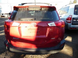 2015 TOYOTA RAV4 XLE RED 2.5L AT 2WD Z17643